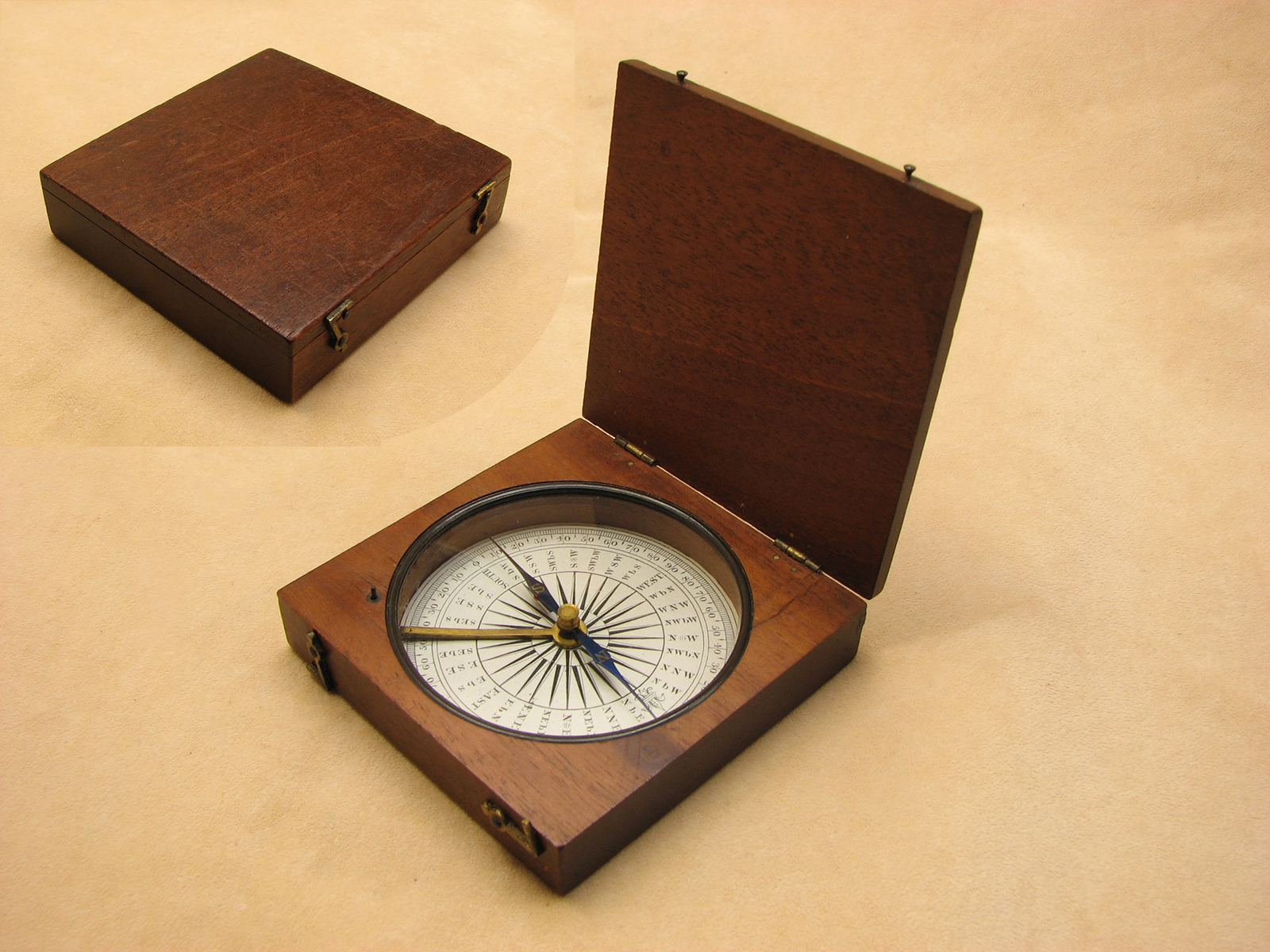 Early Victorian mahogany cased pocket compass, circa 1860